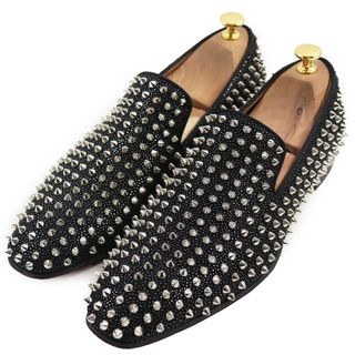 クリスチャンルブタン(Christian Louboutin)の美品●Christian Louboutin クリスチャンルブタン ダンデライオン スウェード スパイクスタッズ付き ローファー スリッポン ブラック 41.5 箱・保存袋付き イタリア製 メンズ(スリッポン/モカシン)