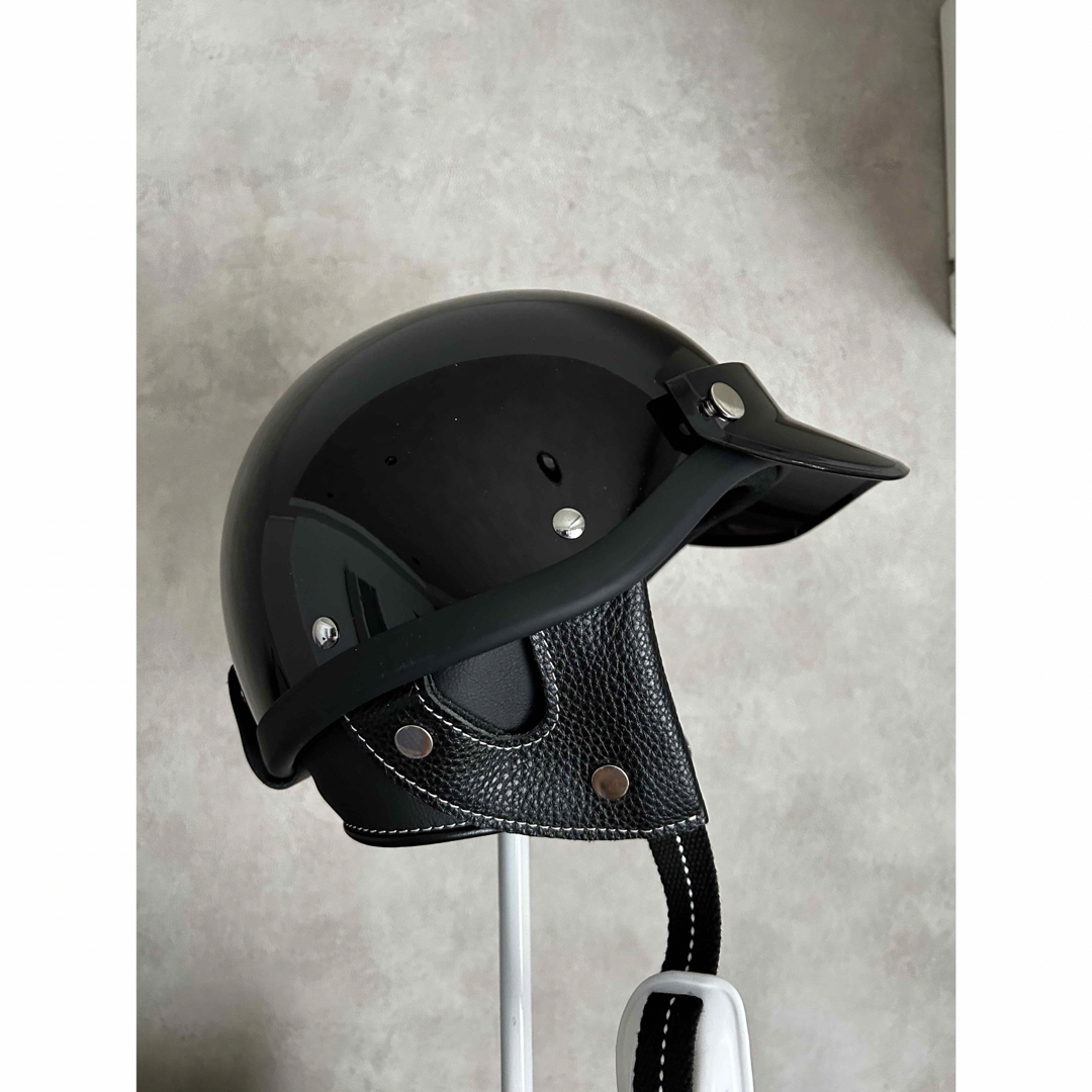ショーティー　ブラック　Lサイズ　ハーフヘルメット　BELL TT&CO 自動車/バイクのバイク(ヘルメット/シールド)の商品写真