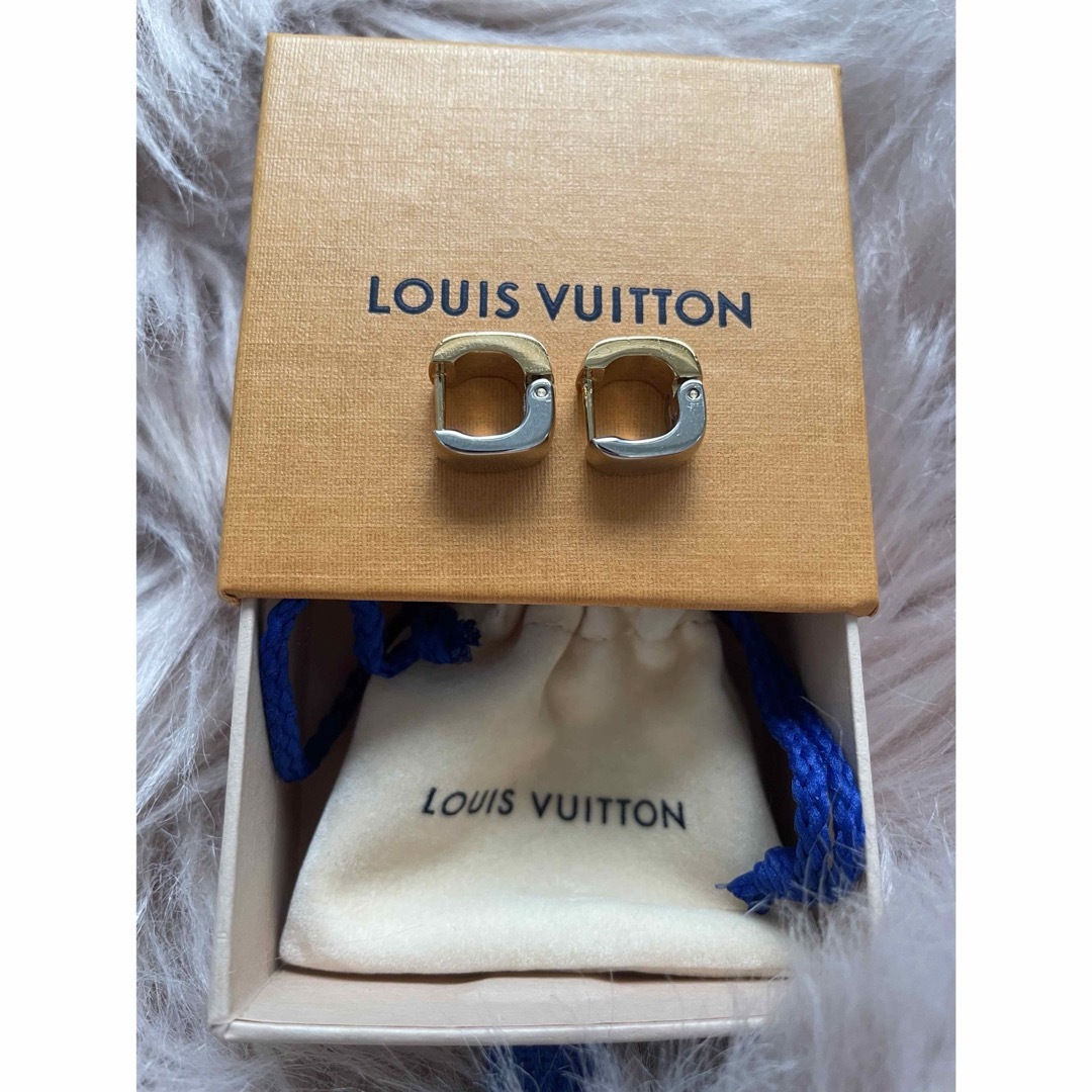 LOUIS VUITTON(ルイヴィトン)の【新品未使用品】ルイヴィトン　ピアス　フープ　リング レディースのアクセサリー(ピアス)の商品写真