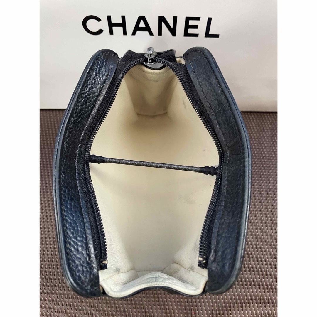 CHANEL(シャネル)のCHANELポーチ　デカココ　ビンテージ レディースのファッション小物(ポーチ)の商品写真