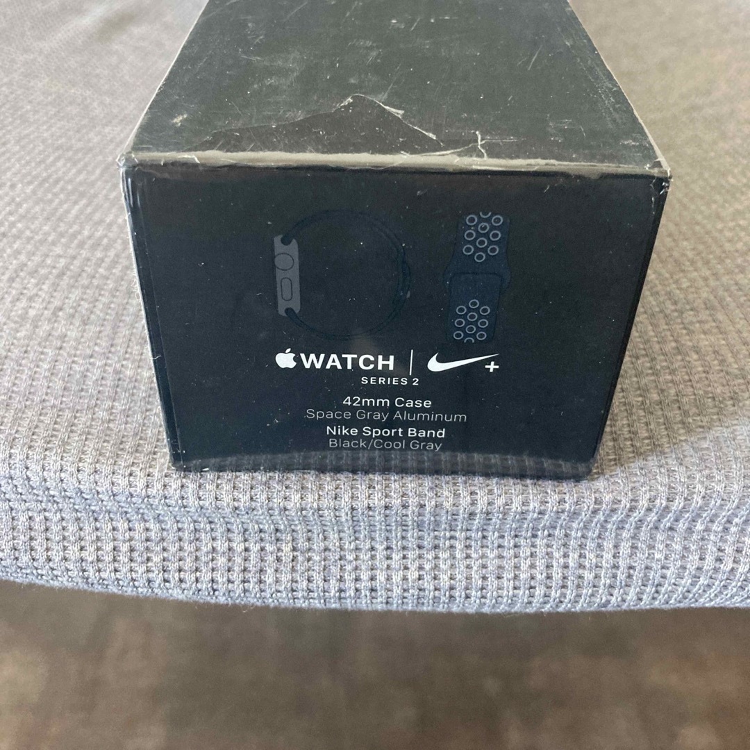 Apple Watch(アップルウォッチ)の未開封未使用　アップルウォッチ　Nike＋　MP012J/A　A1758 メンズの時計(腕時計(デジタル))の商品写真