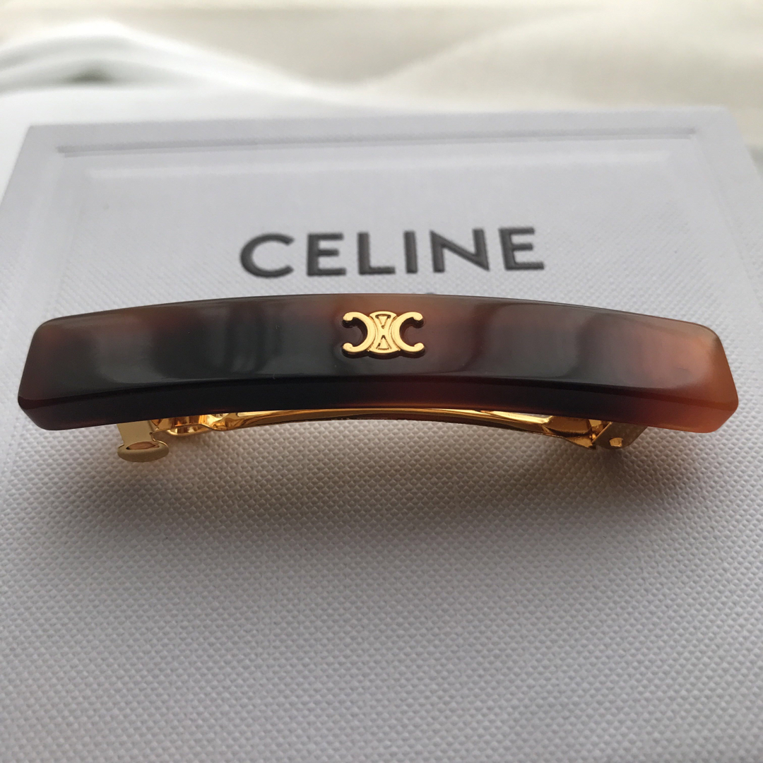 celine(セリーヌ)のセリーヌ　バレッタ  ヘアクリップ レディースのヘアアクセサリー(バレッタ/ヘアクリップ)の商品写真