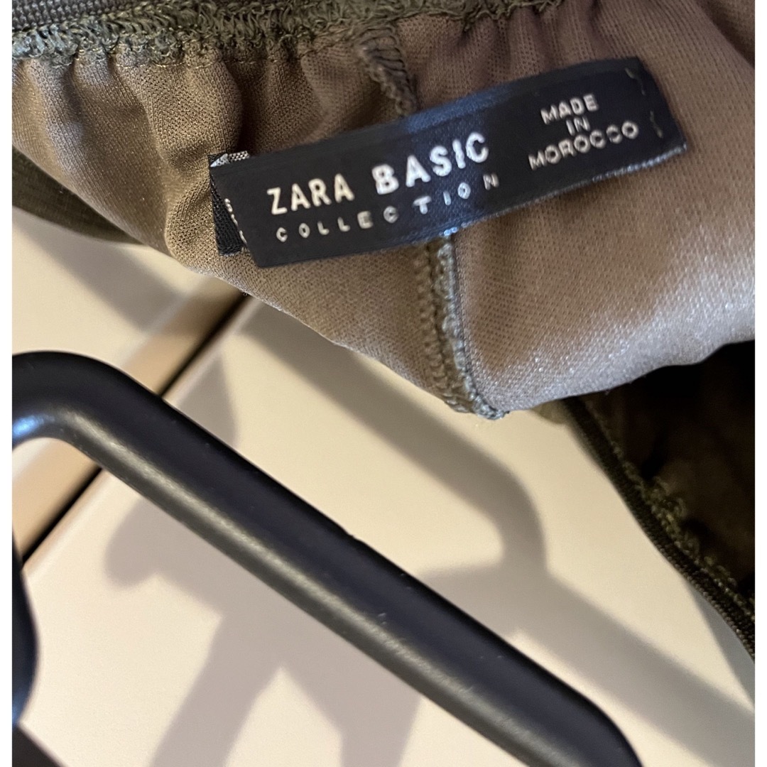 ZARA(ザラ)のチュールスカート カーキ zara ゴールド  レディースのスカート(ひざ丈スカート)の商品写真