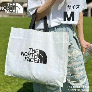 ザノースフェイス(THE NORTH FACE)の【海外限定】ノースフェイス トートバッグ M エコバッグ 白 ナイロン 耐水(エコバッグ)