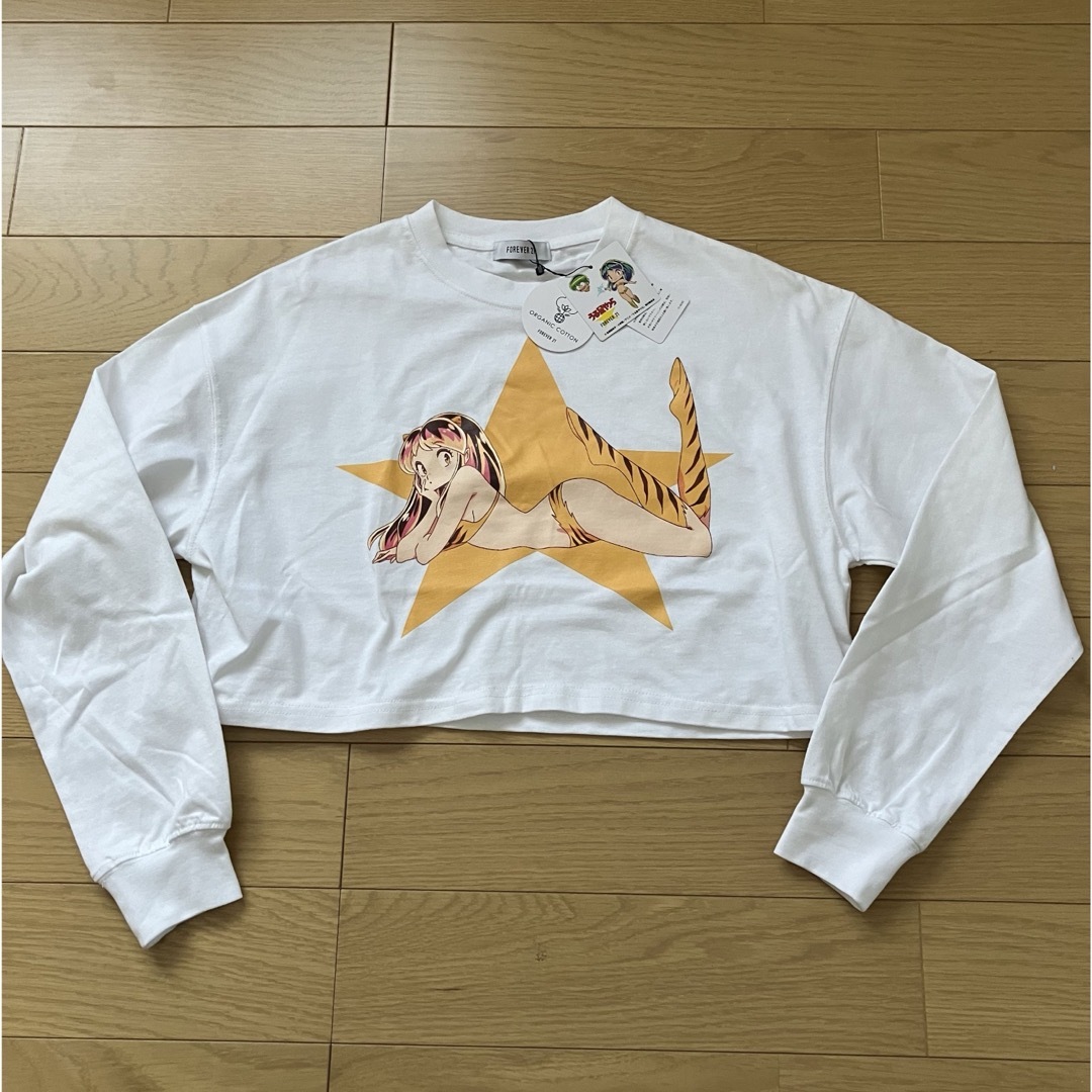 FOREVER 21(フォーエバートゥエンティーワン)の新品　タグ付　FOREVER 21うる星やつら　コラボ ロンT 長袖　ラムちゃん レディースのトップス(Tシャツ(長袖/七分))の商品写真