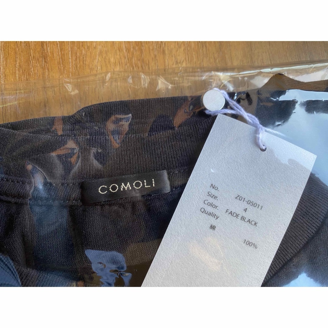 COMOLI(コモリ)のCOMOLI  コットンジャージ　ノースリーブ  　4  FADE BLACK メンズのトップス(Tシャツ/カットソー(半袖/袖なし))の商品写真