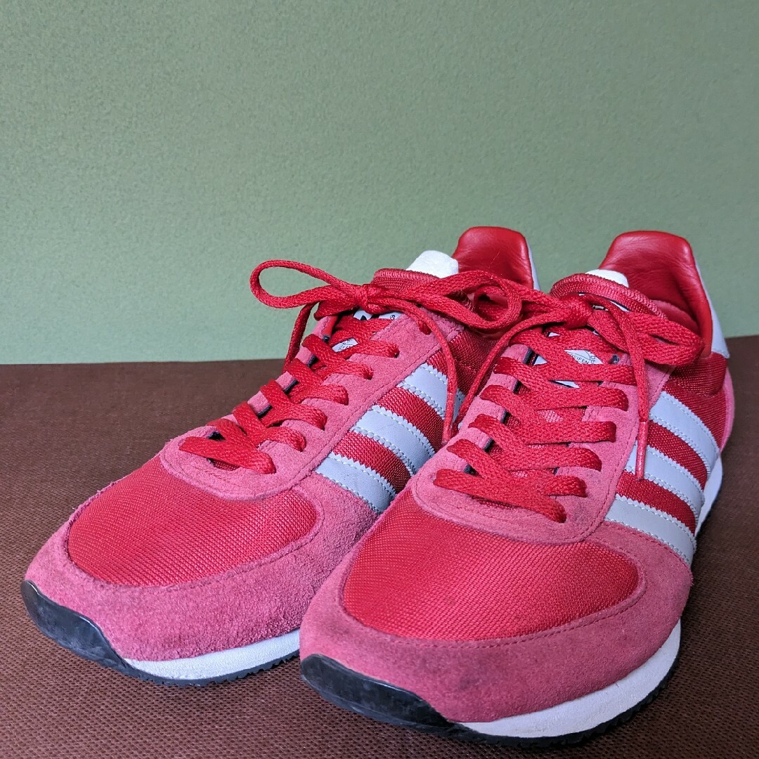 adidas(アディダス)のアディダス　メンズスニーカー　26.5cm メンズの靴/シューズ(スニーカー)の商品写真