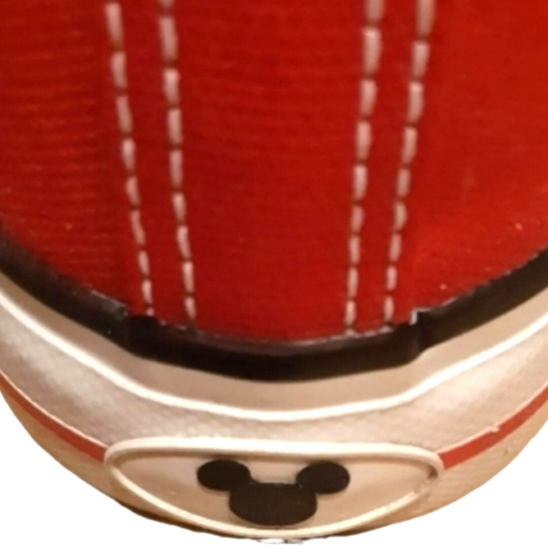 Disney(ディズニー)の『新品未使用』ミッキーマウス　ディズニー　ハイカットスニーカー　レッド　赤色 レディースの靴/シューズ(スニーカー)の商品写真