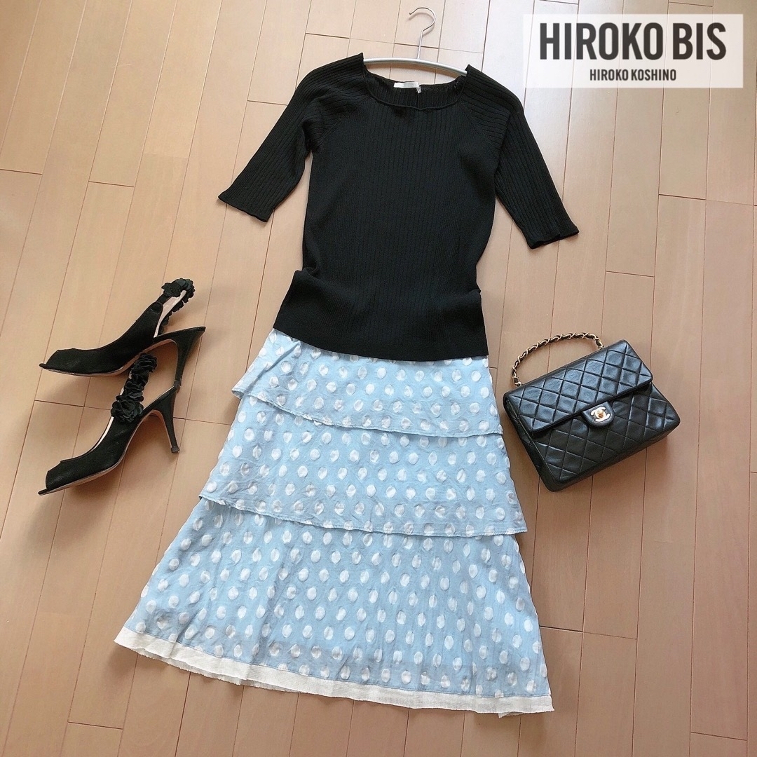 HIROKO BIS(ヒロコビス)のHIROKO BIS 上質❤︎レトロな❤︎ティアードスカート 水色 エムプルミエ レディースのスカート(ひざ丈スカート)の商品写真