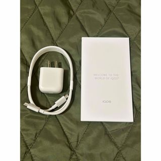 IQOS 充電器　未使用品(タバコグッズ)