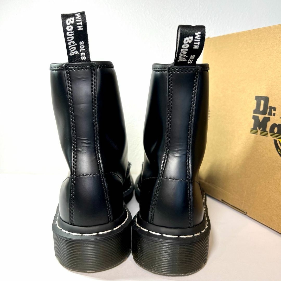 Dr.Martens(ドクターマーチン)のドクターマーチン ホワイトステッチ 8ホールブーツ UK4 23～23.5 黒 レディースの靴/シューズ(ブーツ)の商品写真