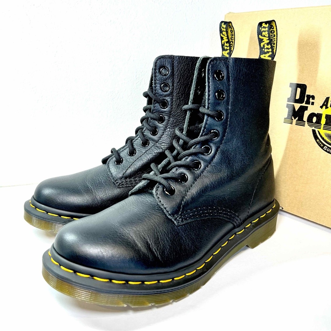 Dr.Martens(ドクターマーチン)のドクターマーチン レースアップブーツ 8ホール UK5 24～24.5 ブラック レディースの靴/シューズ(ブーツ)の商品写真