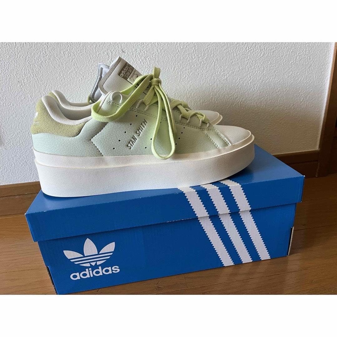 adidas(アディダス)のadidas アディダス ★スタンスミス ボネガ ライム グリーン 25㎝ レディースの靴/シューズ(スニーカー)の商品写真