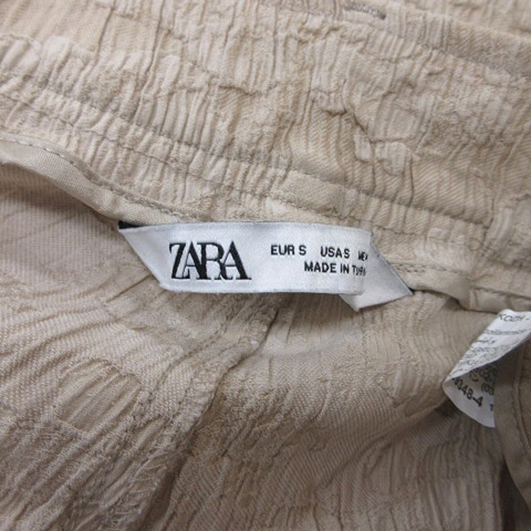 ZARA(ザラ)のザラ テーパードパンツ ベージュ /YI レディースのパンツ(その他)の商品写真