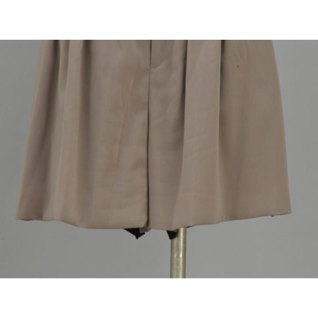 E217 美品 デイジーリンフォクシー レディース カジュアルパンツ サイズL FOXEY（パンツ）のフリマアイテム一覧