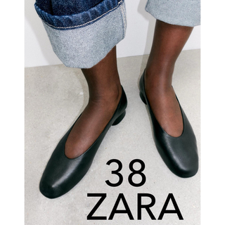 ザラ(ZARA)のZARA ミニヒールレザーシューズ　新品　38(ハイヒール/パンプス)