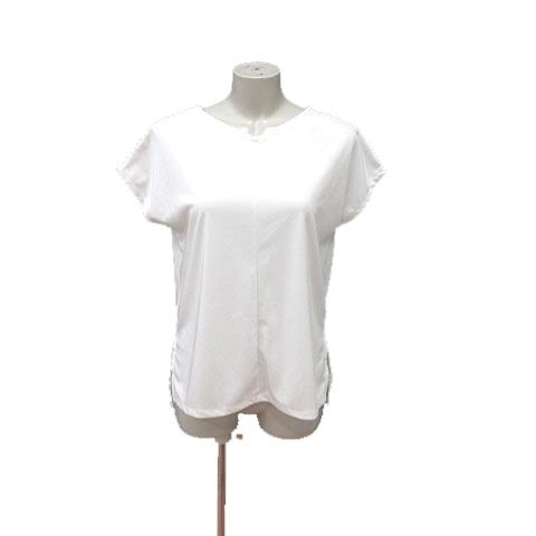 INDIVI(インディヴィ)のインディヴィ INDIVI ブラウス Vネック 半袖 05 白 ホワイト /YK レディースのトップス(シャツ/ブラウス(半袖/袖なし))の商品写真