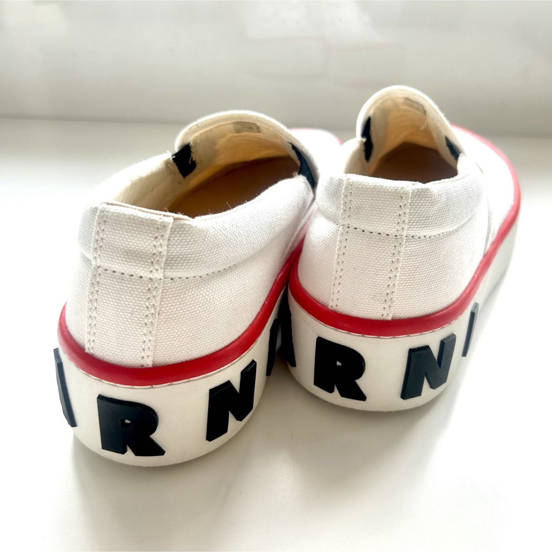 Marni(マルニ)の美品✨ MARNI(マルニ)キャンバス PAW スリッポン スニーカー　厚底　白 レディースの靴/シューズ(スニーカー)の商品写真