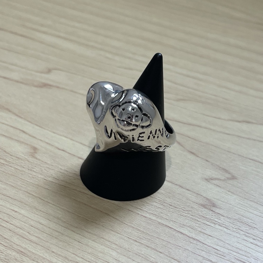 Vivienne Westwood(ヴィヴィアンウエストウッド)のヴィヴィアンウエストウッド　ハートリング レディースのアクセサリー(リング(指輪))の商品写真