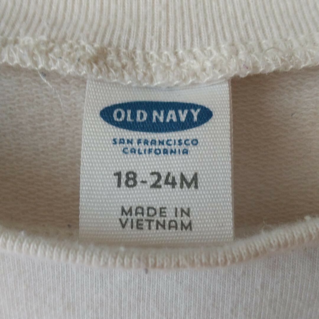 Old Navy(オールドネイビー)のオールドネイビー　トップス　カーディガン　90 キッズ/ベビー/マタニティのキッズ服女の子用(90cm~)(Tシャツ/カットソー)の商品写真