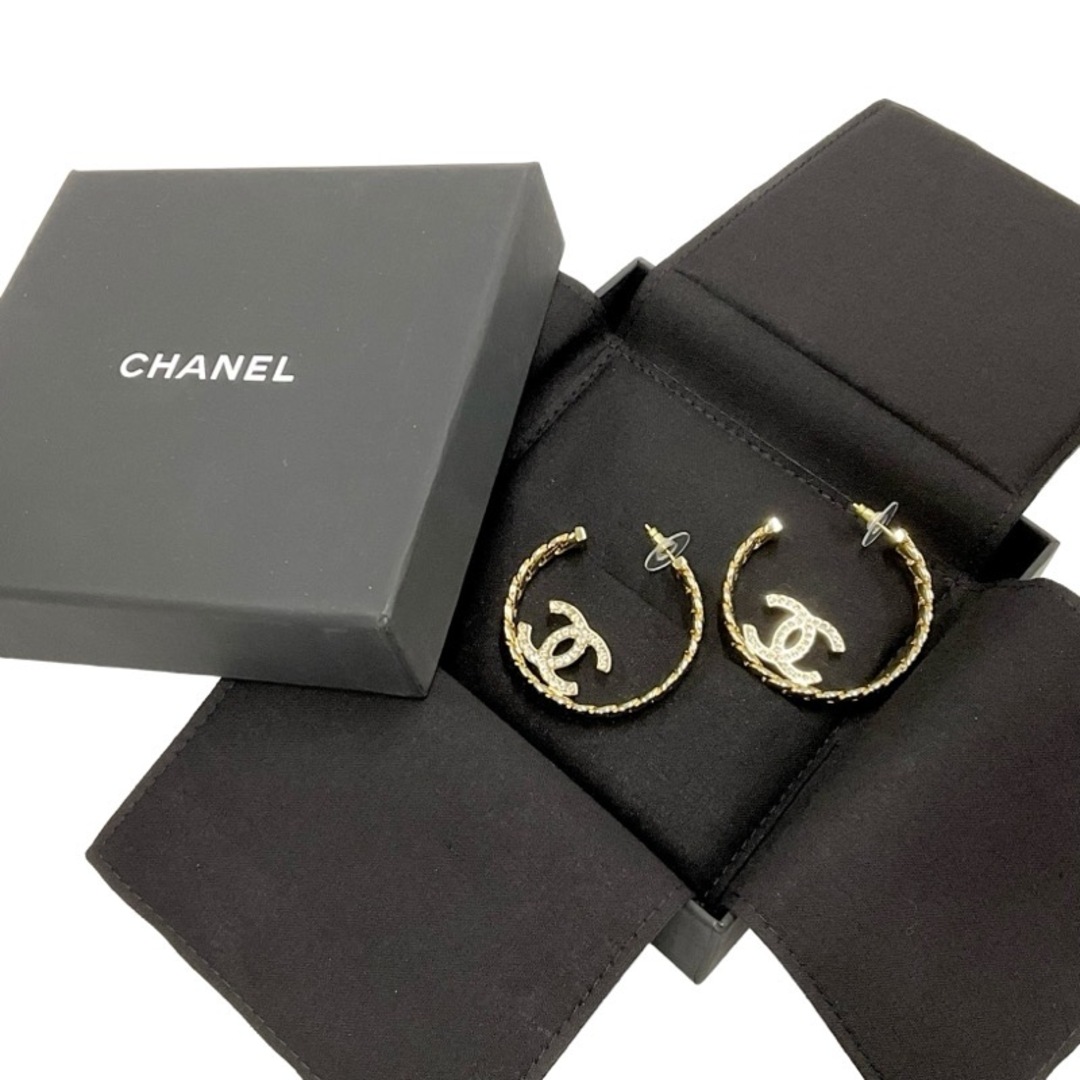 CHANEL - シャネル CHANEL ピアス イヤリング ゴールド ココ CHANEL - シャネル CHANEL ピアス イヤリング ゴールド ココ