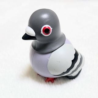 プルバックハトカー 鳩 ガチャガチャ カプセルトイ