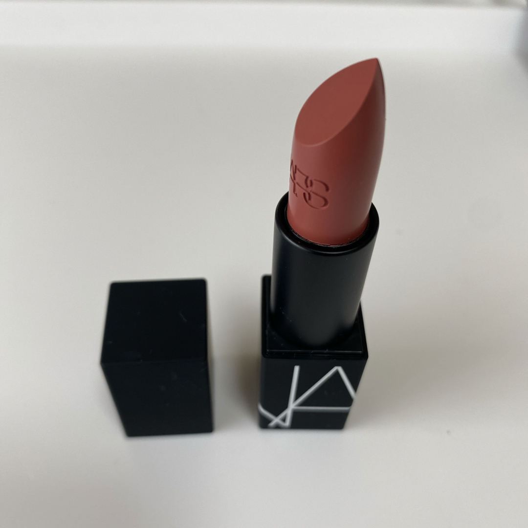 NARS(ナーズ)のナーズ　リップ コスメ/美容のベースメイク/化粧品(口紅)の商品写真