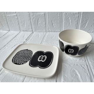 マリメッコ(marimekko)のレア！ 廃番 新品 未使用 マリメッコ コンポッティ スクエアプレート ボウル(食器)