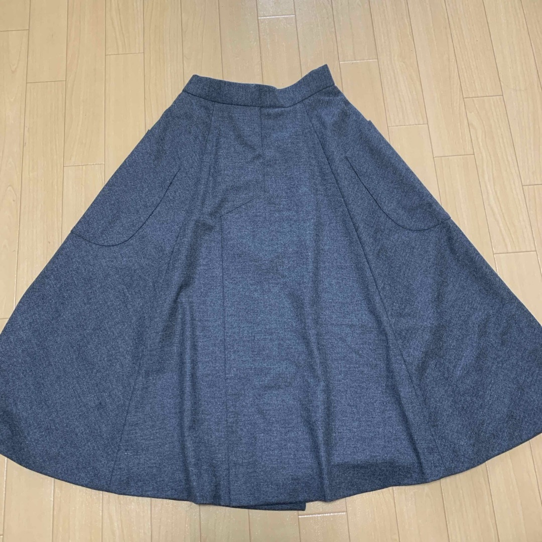 Vivienne Westwood(ヴィヴィアンウエストウッド)のvivian westwood巻きスカート レディースのスカート(ひざ丈スカート)の商品写真