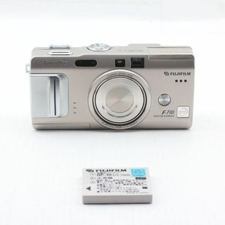 フジフイルム(富士フイルム)の★良品★  フジフイルム FinePix F710【620万画素】(コンパクトデジタルカメラ)