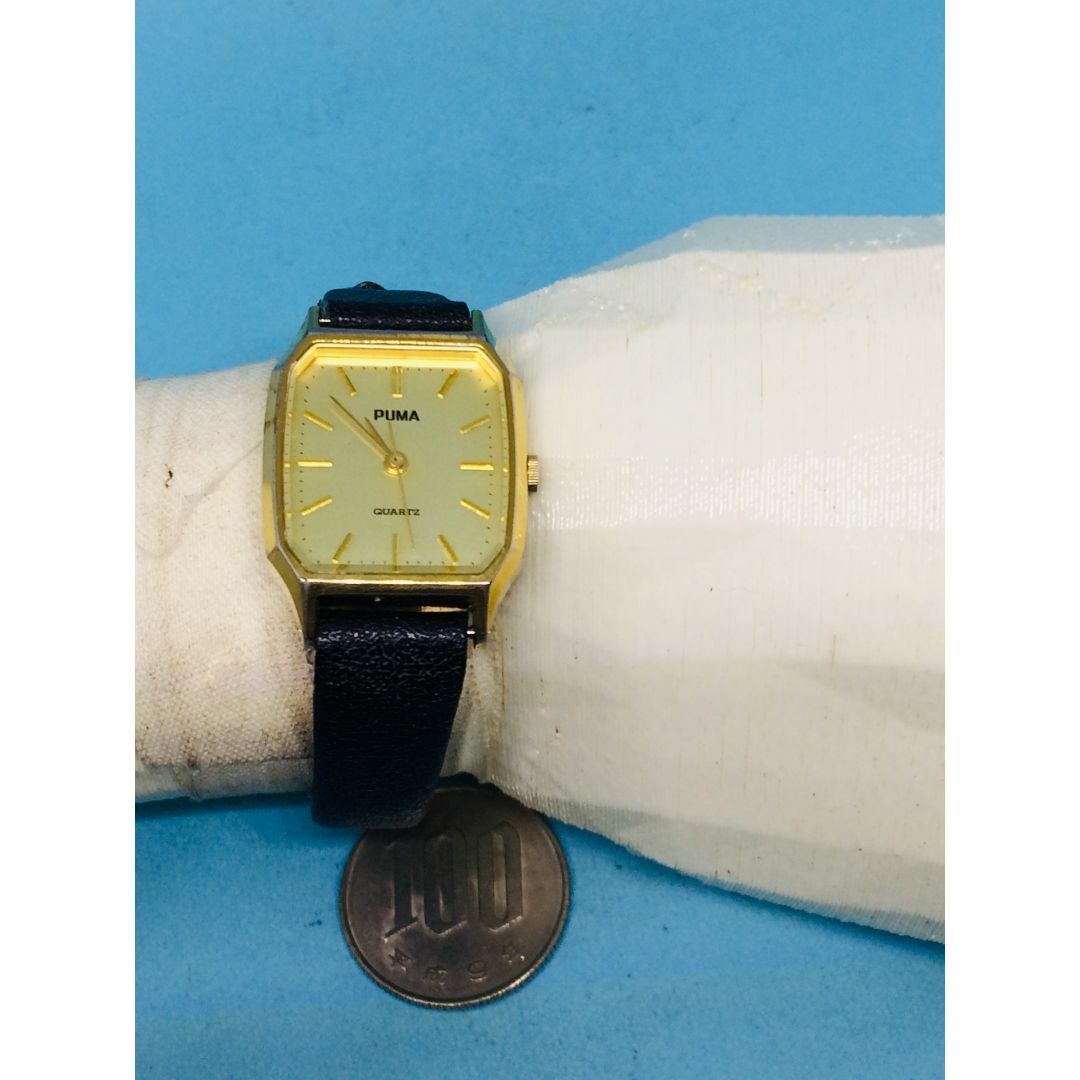 PUMA(プーマ)のG20）気品の(*'▽')・PUMA・プーマ電池交換ゴールドレディス腕時計 レディースのファッション小物(腕時計)の商品写真