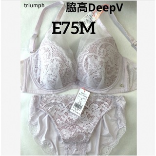 Triumph - 【新品タグ付】トリンプ脇高DeepVレース・桜ピンクE75M（定価¥6,919）