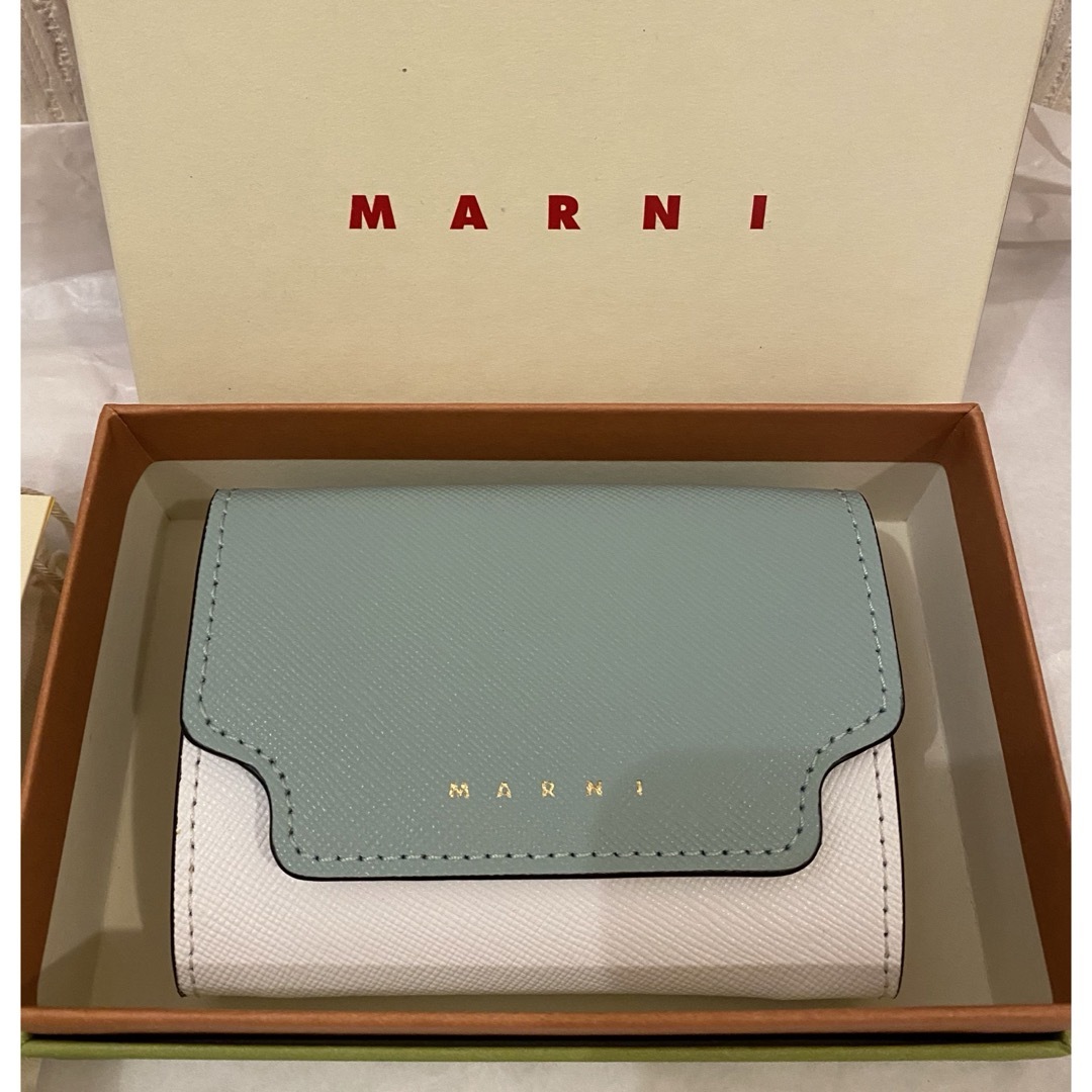 Marni(マルニ)のマルニ MARNI  サフィアーノ コインケース　ブルー　ホワイト　グリーン　 レディースのファッション小物(名刺入れ/定期入れ)の商品写真