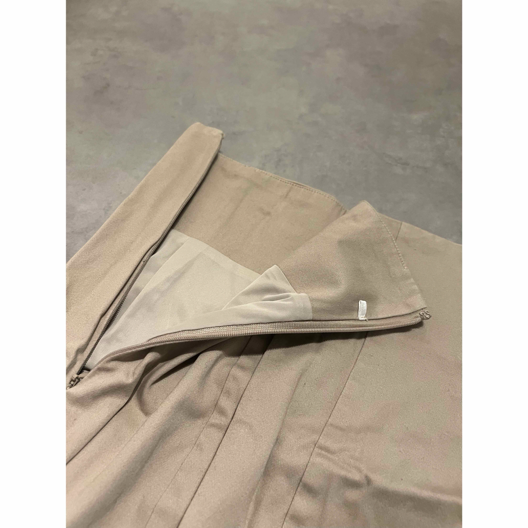 SNIDEL(スナイデル)のSNIDEL ハイウエストヘムフレアスカート BEG 0 レディースのスカート(ロングスカート)の商品写真