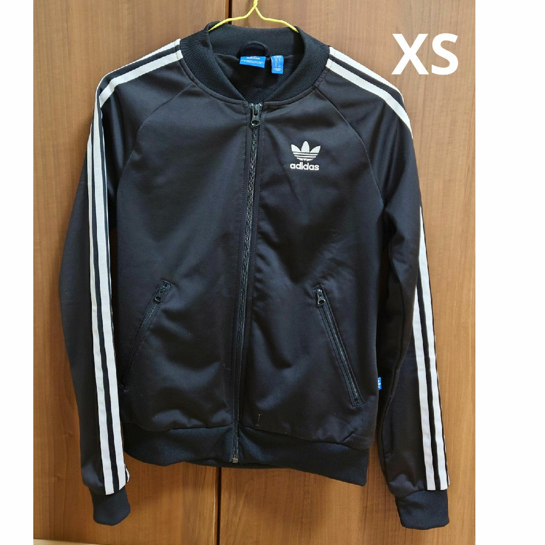 adidas アディダス オリジナルス トラックトップ ジャケット  XS レディースのジャケット/アウター(ナイロンジャケット)の商品写真