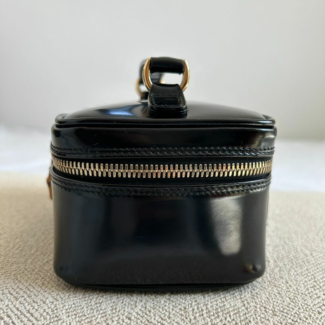 希少】GUCCI グッチ バンブー バニティ エナメル パテントレザー