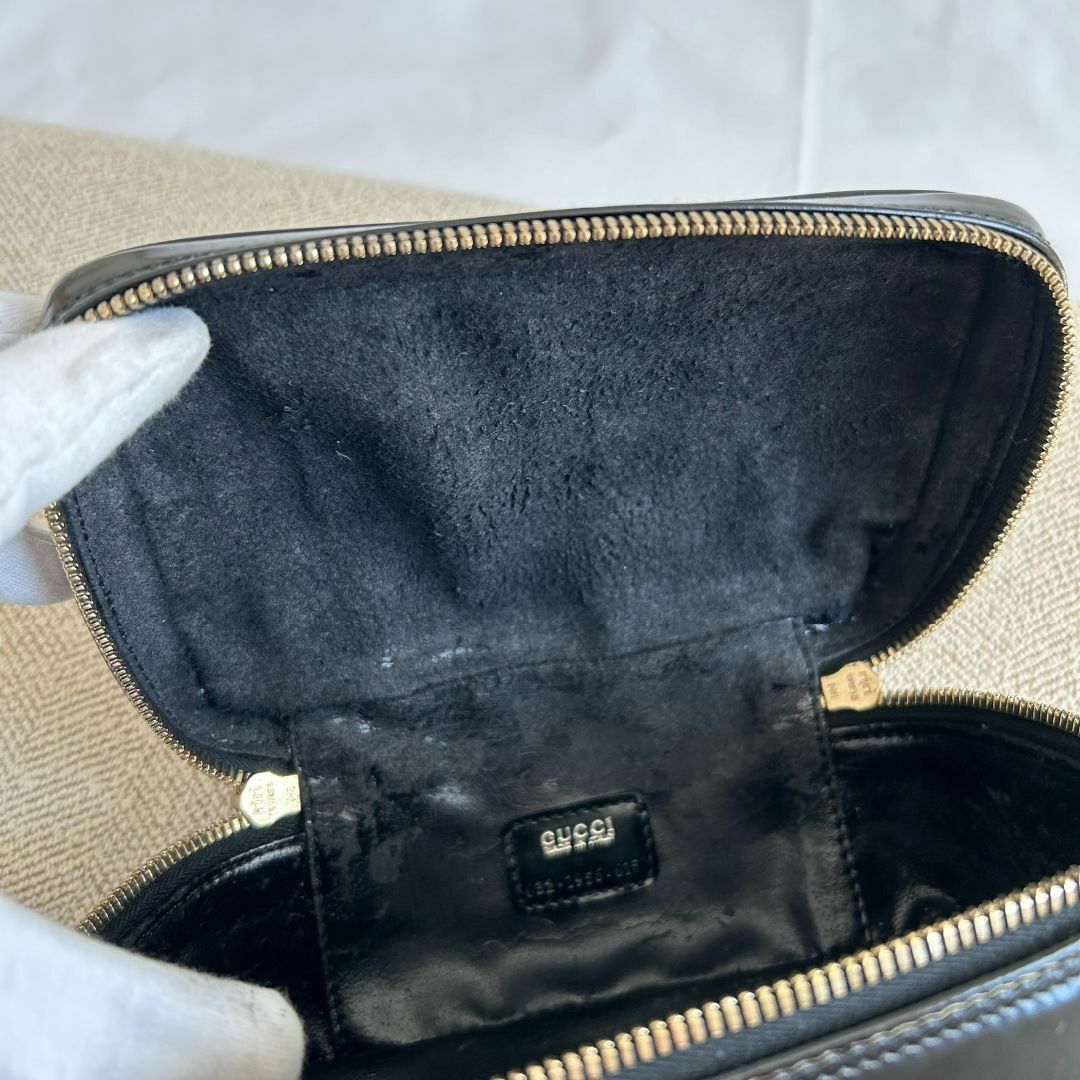 Gucci(グッチ)の【希少】GUCCI グッチ バンブー バニティ エナメル パテントレザー レディースのバッグ(ハンドバッグ)の商品写真