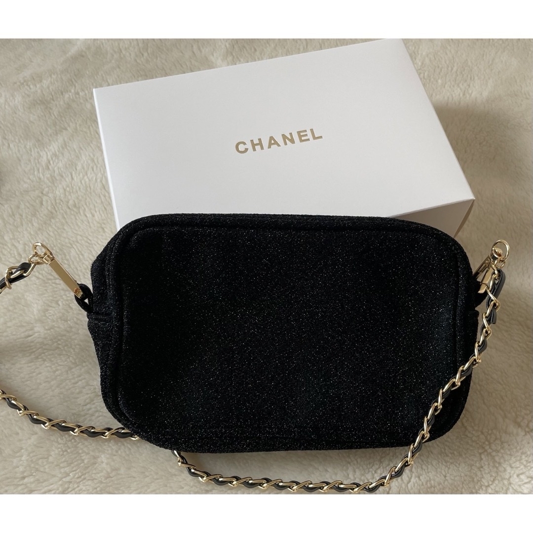 CHANEL(シャネル)の訳あり　ショルダーバック　シャネル　 ポーチ CHANEL ノベルティ レディースのファッション小物(ポーチ)の商品写真