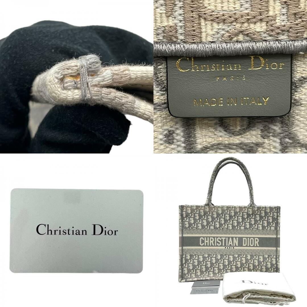 Christian Dior(クリスチャンディオール)の　クリスチャン・ディオール Christian Dior ブックトートミディアム M1296ZRIW ホワイト キャンバス レディース トートバッグ レディースのバッグ(トートバッグ)の商品写真