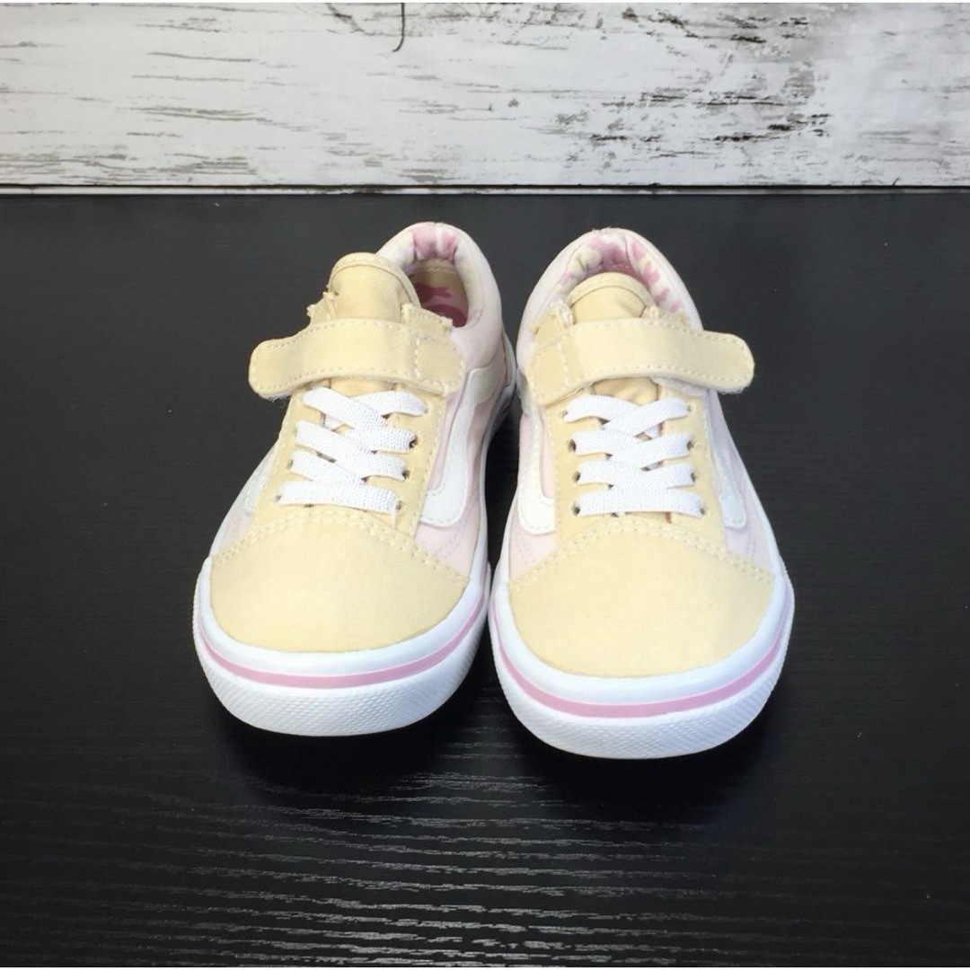 OLD SKOOL（VANS）(オールドスクール)のVANS OLD SKOOL    18㎝　カラフル　タイダイ　迷彩 キッズ/ベビー/マタニティのキッズ靴/シューズ(15cm~)(スニーカー)の商品写真