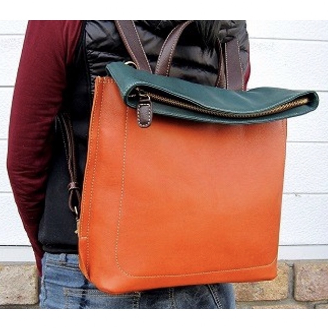 牛革4WAYリュックサックオレンジ×グリーン レディースのバッグ(リュック/バックパック)の商品写真