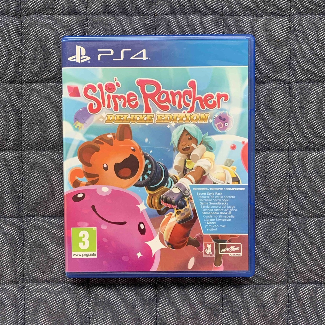 PlayStation4(プレイステーション4)のEU版 Slime Rancher DELEXE EDTION エンタメ/ホビーのゲームソフト/ゲーム機本体(家庭用ゲームソフト)の商品写真