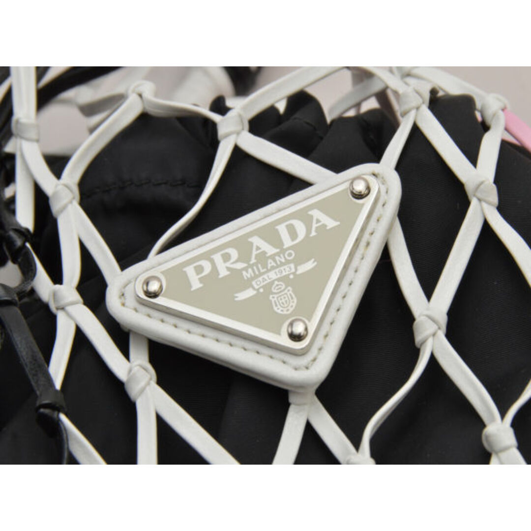 PRADA(プラダ)のプラダ PRADA メッシュ トートバッグ RETE+TESSUTO 1BC072 ブラック×ホワイト×ピンク×シルバー金具 レディース su_p e_u F-YA448 レディースのバッグ(トートバッグ)の商品写真