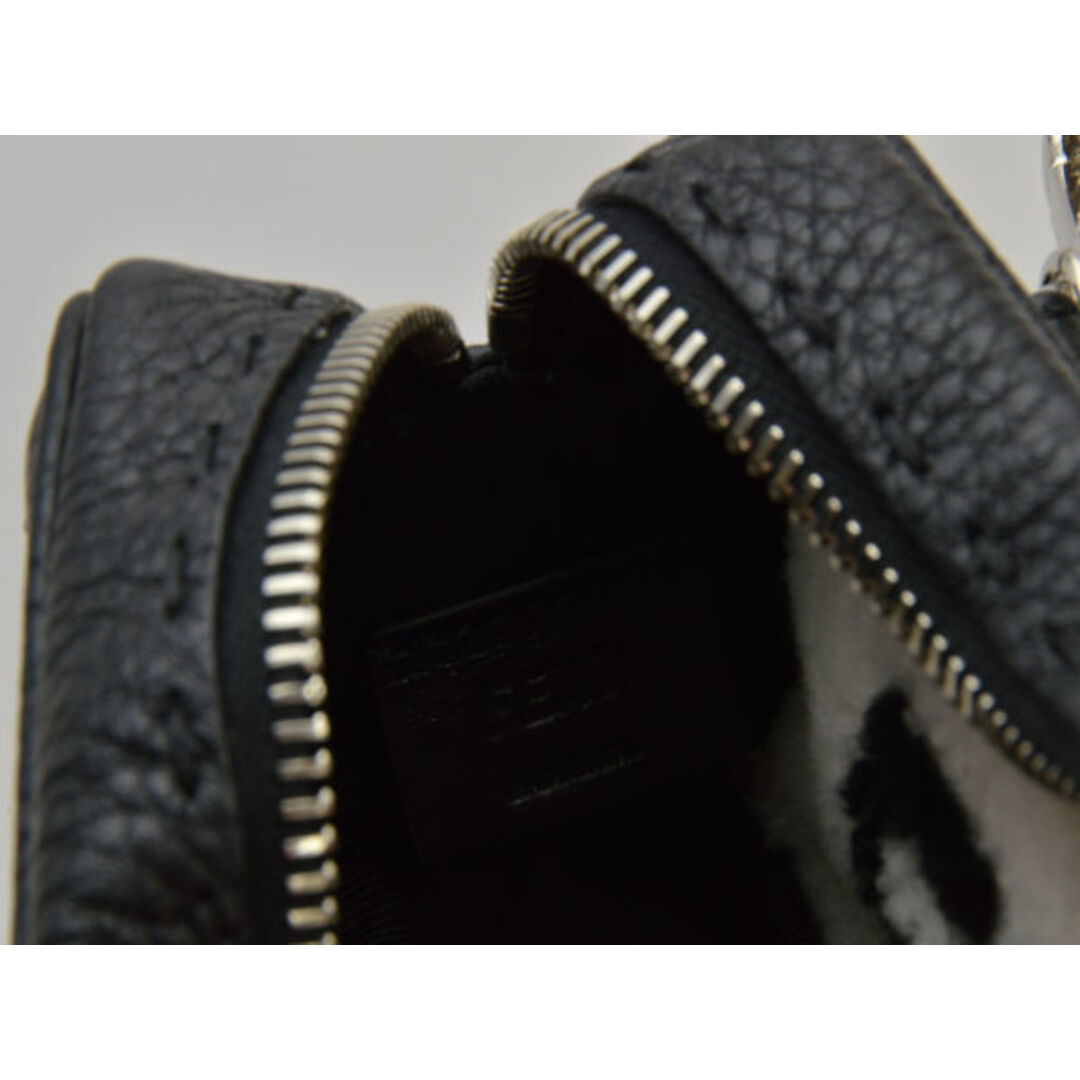 FENDI - フェンディ FENDI ポーチ 小物入れ バッグチャーム FENDI - フェンディ FENDI ポーチ 小物入れ バッグチャーム