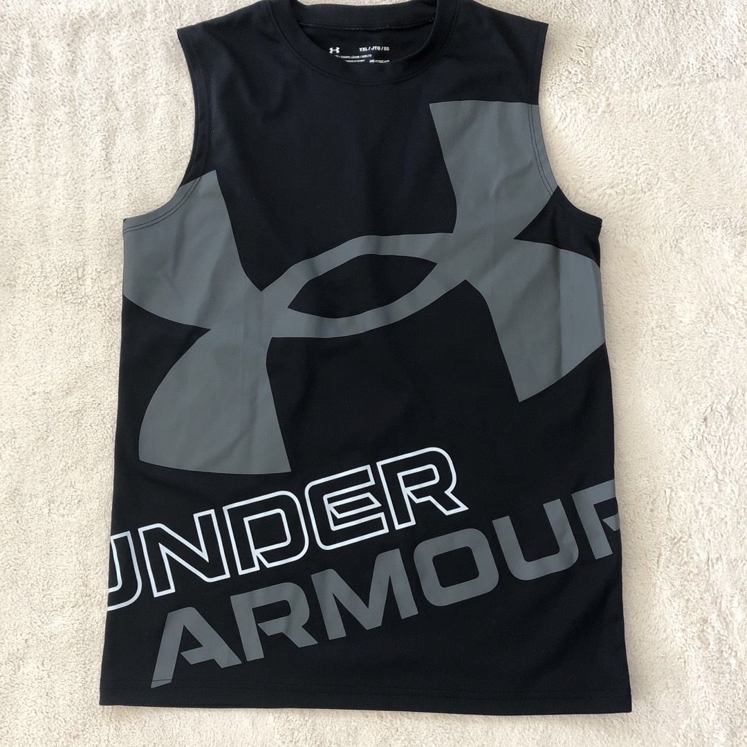 UNDER ARMOUR(アンダーアーマー)のアンダーアーマー　タンクトップ レディースのトップス(タンクトップ)の商品写真