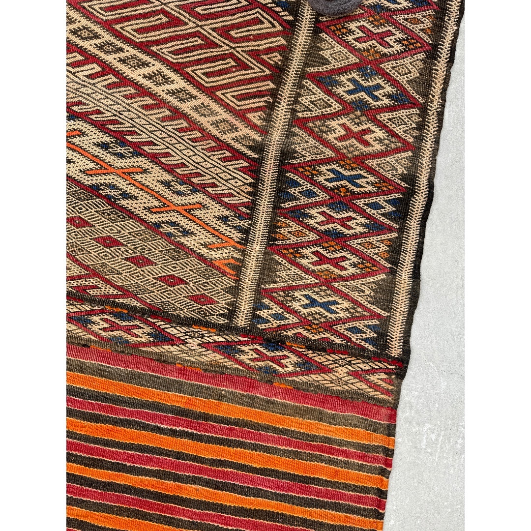 アクタス 手織り ラグ レッド オレンジ ACTUS モロッコ 絨毯 インテリア/住まい/日用品のラグ/カーペット/マット(ラグ)の商品写真