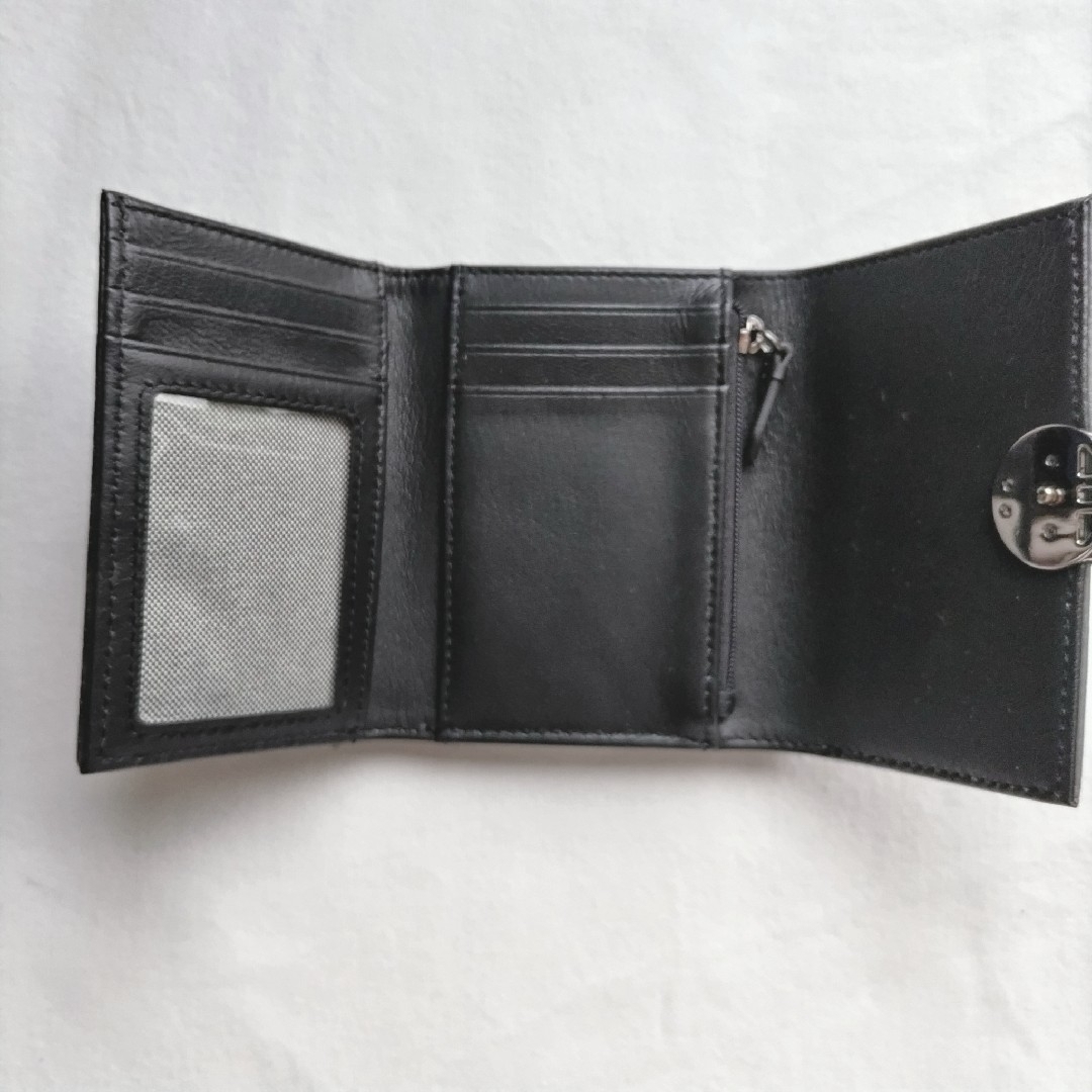 Cole Haan(コールハーン)の【新品未使用】コールハーン　三つ折り財布　ウォレット レディースのファッション小物(財布)の商品写真