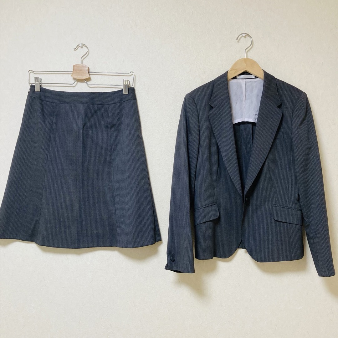 AOKI(アオキ)のles mues 3点セット　スーツセットアップ ストレッチ素材 ストライプ レディースのフォーマル/ドレス(スーツ)の商品写真