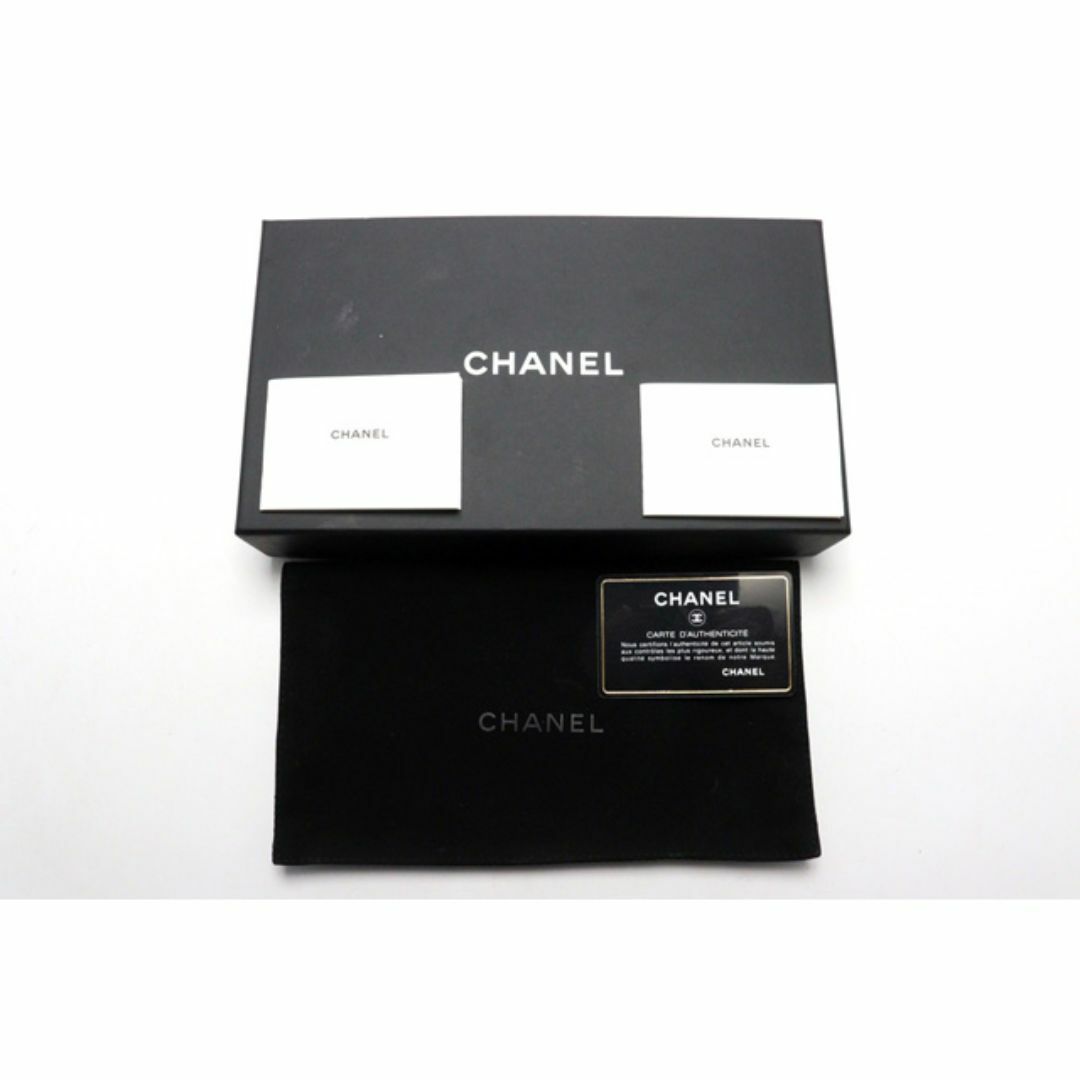 CHANEL(シャネル)のシャネル 22番台 マトラッセ ラウンド 長財布■05sd021627-6M レディースのファッション小物(財布)の商品写真