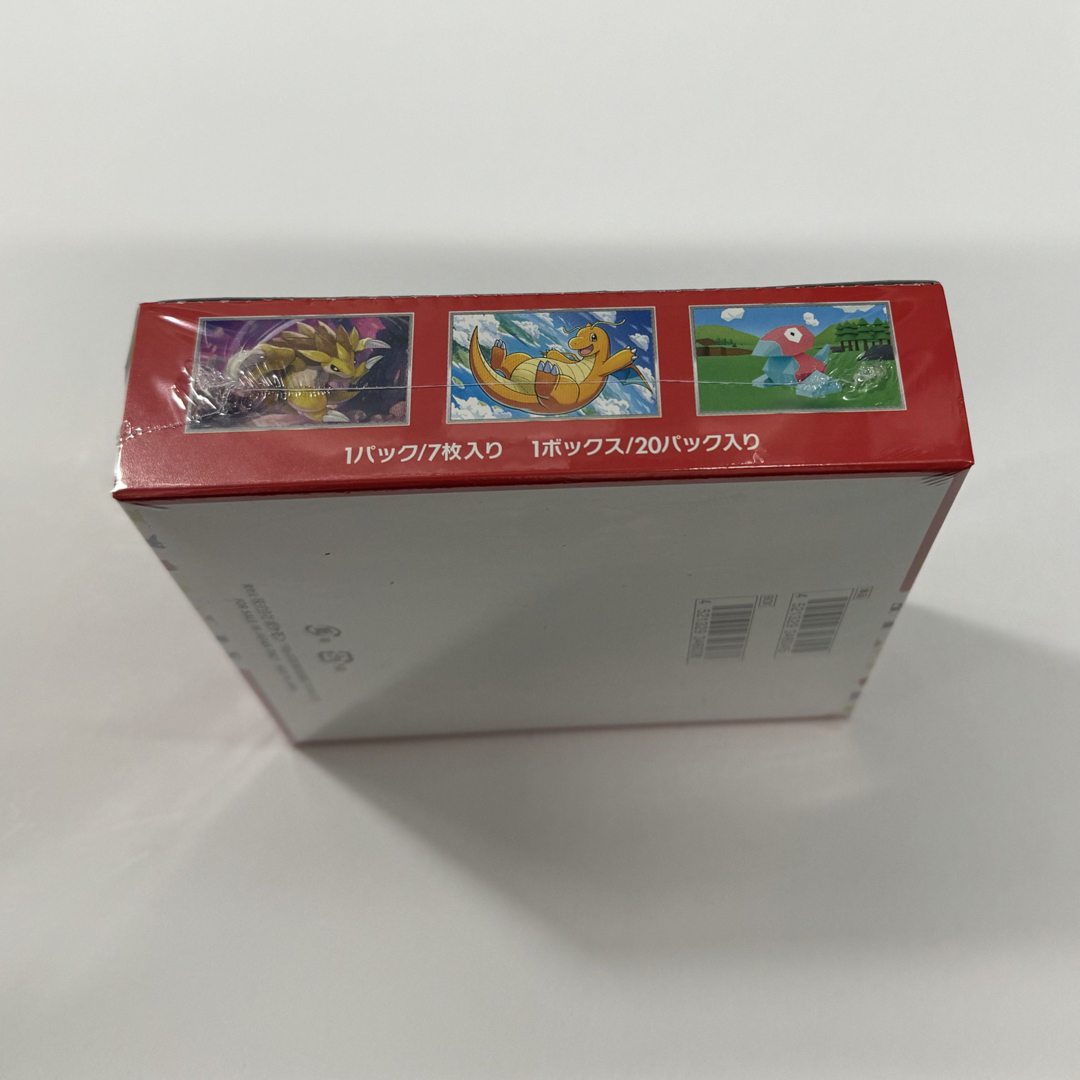 ポケモン(ポケモン)のポケモンカード151 新品未開封シュリンク付き1BOX エンタメ/ホビーのトレーディングカード(Box/デッキ/パック)の商品写真